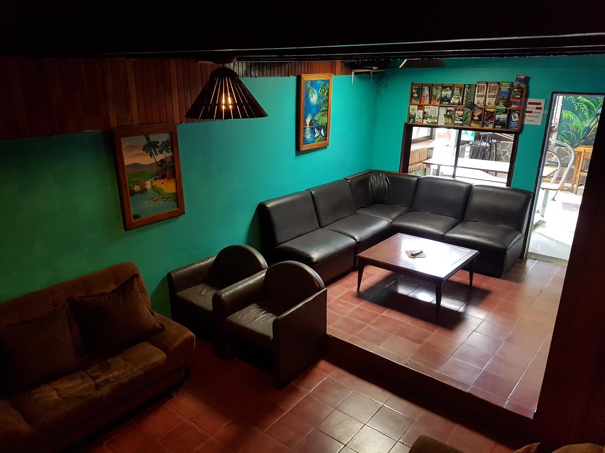 Hostel Monteverde Backpackers Zewnętrze zdjęcie